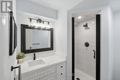 152 SHERIDAN STREET Oshawa (Samac) Ontario photo 34