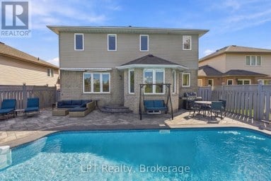152 SHERIDAN STREET Oshawa (Samac) Ontario photo 40