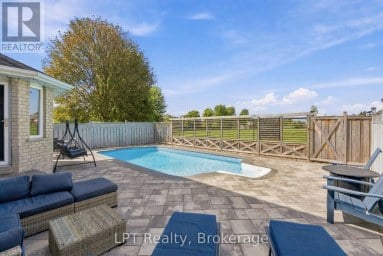 152 SHERIDAN STREET Oshawa (Samac) Ontario photo 42