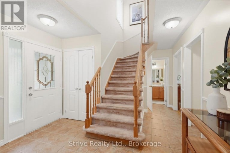 132 EAST HOUSE CRESCENT, Cobourg, Ontario, K9A5K5