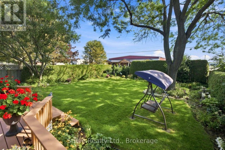 132 EAST HOUSE CRESCENT, Cobourg, Ontario, K9A5K5