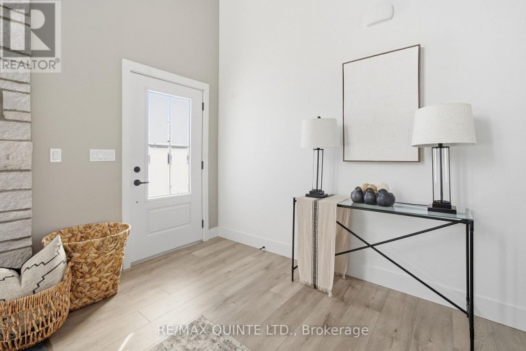 225 MITCHELLS CROSSROAD, Prince Edward County (North Marysburg Ward), Ontario, K0K2T0