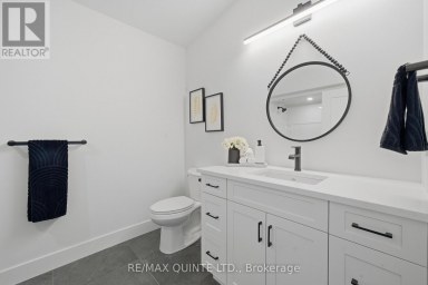 225 MITCHELLS CROSSROAD Prince Edward County (North Marysburg Ward) Ontario photo 33