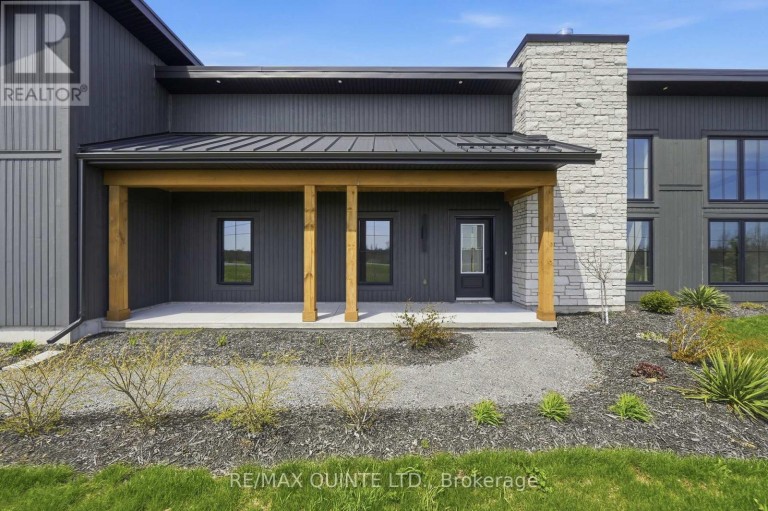 225 MITCHELLS CROSSROAD, Prince Edward County (North Marysburg Ward), Ontario, K0K2T0