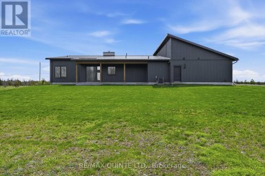 225 MITCHELLS CROSSROAD Prince Edward County (North Marysburg Ward) Ontario photo 42
