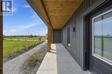 225 MITCHELLS CROSSROAD Prince Edward County (North Marysburg Ward) Ontario photo 45