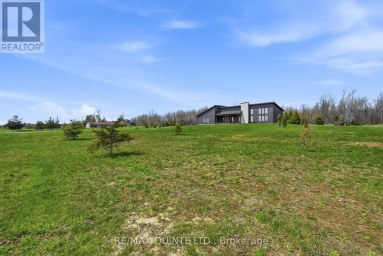 225 MITCHELLS CROSSROAD Prince Edward County (North Marysburg Ward) Ontario photo 46