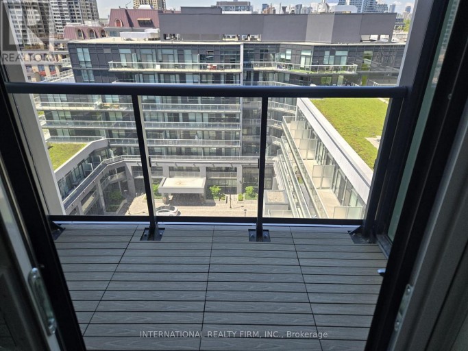 1002 - 6 GREENBRIAR ROAD E, Toronto (Bayview Village), Ontario, M2K1H5