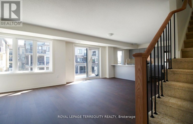 8D LOOKOUT DRIVE, Clarington (Bowmanville), Ontario, L1C7E9