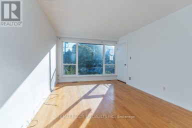 17 HUDDLESTON COURT Toronto (Clairlea-Birchmount) Ontario photo 11