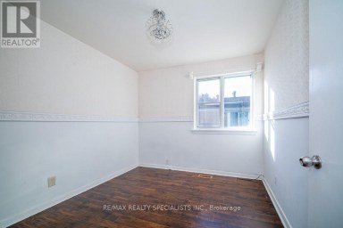 17 HUDDLESTON COURT Toronto (Clairlea-Birchmount) Ontario photo 16