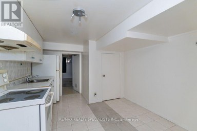 17 HUDDLESTON COURT Toronto (Clairlea-Birchmount) Ontario photo 28