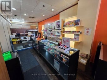 7D - 7398 YONGE STREET Vaughan (Crestwood-Springfarm-Yorkhill) Ontario photo 9