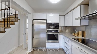 1 RAY STREET Markham (Village Green-South Unionville) Ontario photo 13