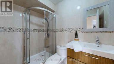 1 RAY STREET Markham (Village Green-South Unionville) Ontario photo 35