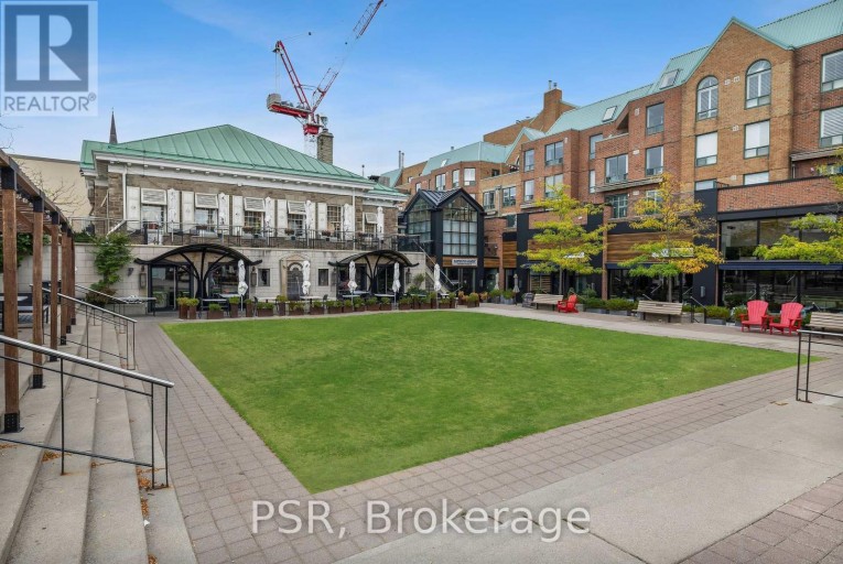 312 - 185 ROBINSON STREET, Oakville (OO Old Oakville), Ontario, L6J7P6