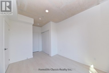 1 VINE AVENUE Toronto (Junction Area) Ontario photo 8