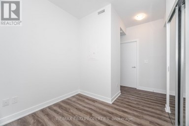 1405 - 430 SQUARE ONE DRIVE Mississauga (City Centre) Ontario photo 9