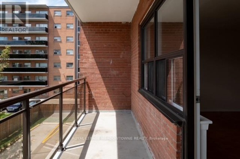 310 - 1017 SENECA AVENUE, Mississauga (Port Credit), Ontario, L5G3X5