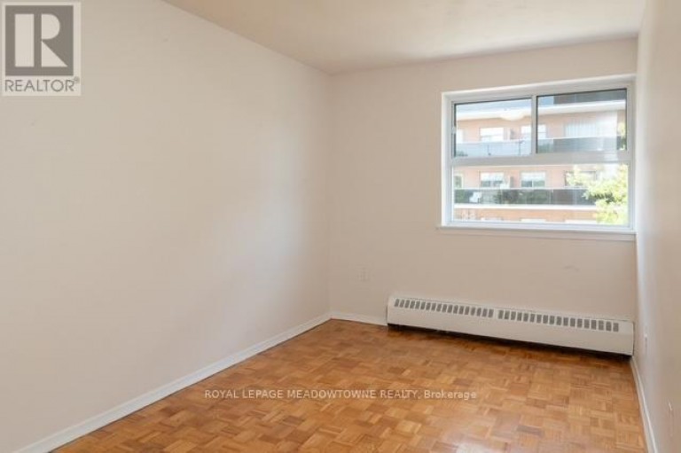 310 - 1017 SENECA AVENUE, Mississauga (Port Credit), Ontario, L5G3X5