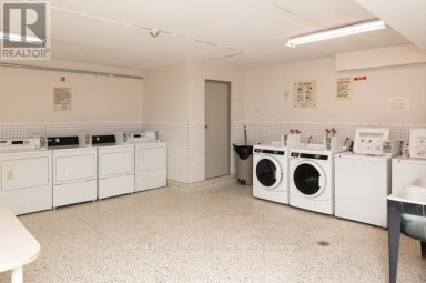 310 - 1017 SENECA AVENUE Mississauga (Port Credit) Ontario photo 23