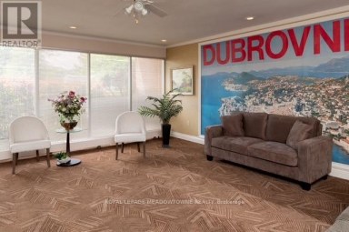 310 - 1017 SENECA AVENUE Mississauga (Port Credit) Ontario photo 7