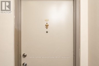 310 - 1017 SENECA AVENUE Mississauga (Port Credit) Ontario photo 9