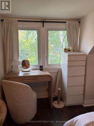 UPPER - 28 SPENCER AVENUE Toronto (South Parkdale) Ontario photo 18