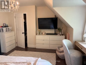 UPPER - 28 SPENCER AVENUE Toronto (South Parkdale) Ontario photo 19