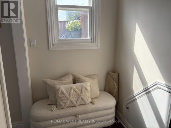 UPPER - 28 SPENCER AVENUE Toronto (South Parkdale) Ontario photo 21