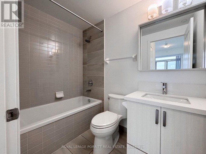 1402C - 4677 GLEN ERIN DRIVE, Mississauga (Central Erin Mills), Ontario, L5M2E3