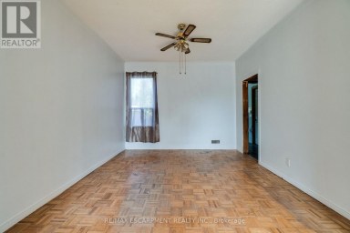 23 OAK AVENUE Hamilton (Landsdale) Ontario photo 13