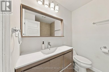 96 SPRINGVALLEY CRESCENT Hamilton (Gourley) Ontario photo 23