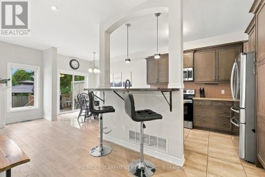 96 SPRINGVALLEY CRESCENT Hamilton (Gourley) Ontario photo 9