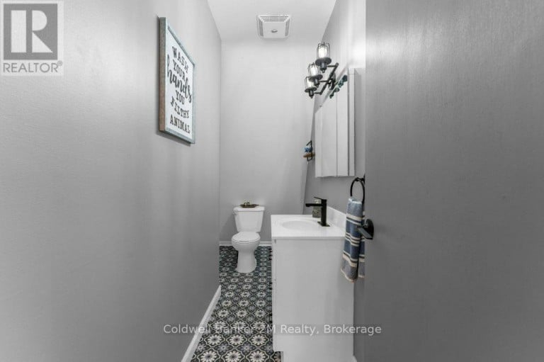 4173 MAPLE DRIVE, Frontenac (Frontenac South), Ontario, K0H2W0
