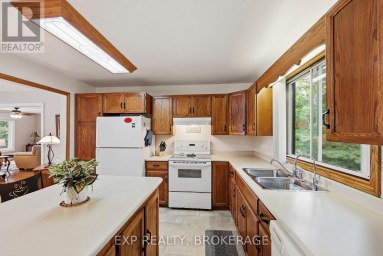2119 HAMBLY LANE, Frontenac (Frontenac South) Ontario