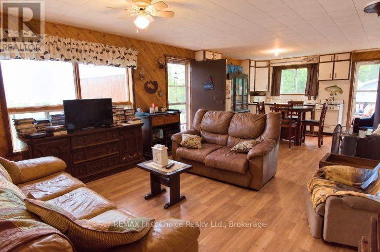 214 EAGLE NEST ROAD, Greenstone, Ontario, P0T2H0
