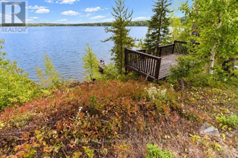 214 EAGLE NEST ROAD, Greenstone, Ontario, P0T2H0