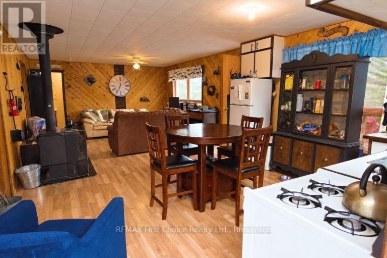214 EAGLE NEST ROAD, Greenstone, Ontario, P0T2H0