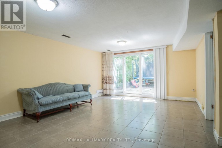 BASEMENT - 399 LAWRENCE AVENUE W, Toronto (Bedford Park-Nortown), Ontario, M5M1C1