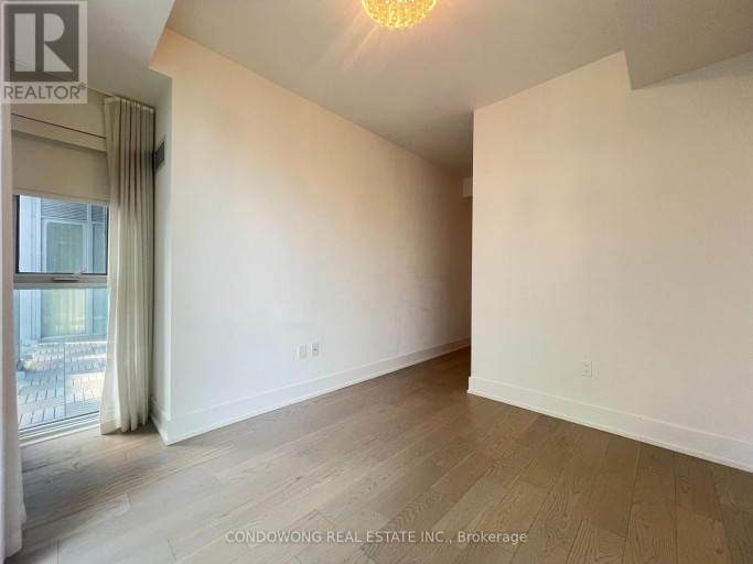 3801 - 1 YORKVILLE AVENUE, Toronto (Annex), Ontario, M4W0B1