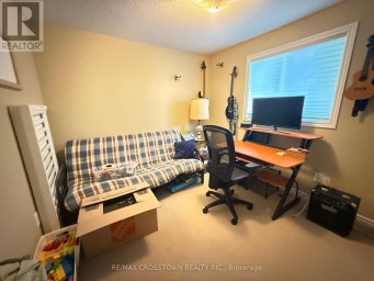 UPPER - 22 EAGLESTONE LANE Barrie (Ardagh) Ontario photo 8