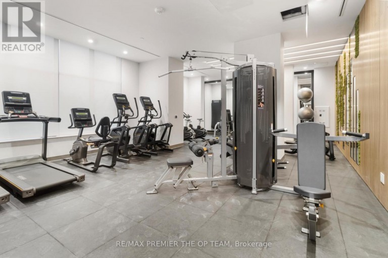 204 - 500 PLAINS ROAD E, Burlington (LaSalle), Ontario, L7T0C8