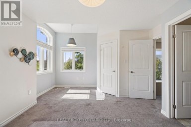 30K - 30 KINGSBURY SQUARE Guelph (Pineridge/Westminster Woods) Ontario photo 18