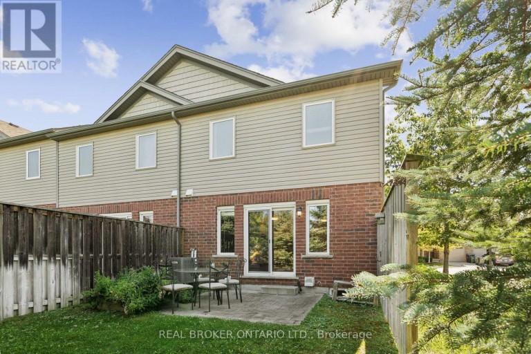 30K - 30 KINGSBURY SQUARE, Guelph (Pineridge/Westminster Woods), Ontario, N1L0K6