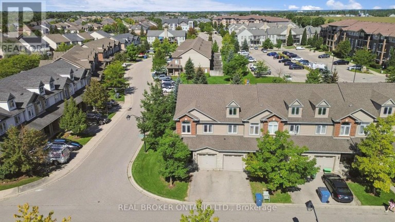 30K - 30 KINGSBURY SQUARE, Guelph (Pineridge/Westminster Woods), Ontario, N1L0K6
