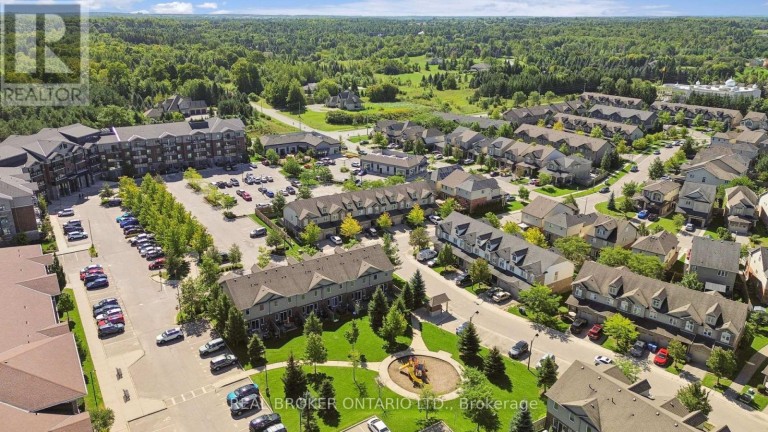 30K - 30 KINGSBURY SQUARE, Guelph (Pineridge/Westminster Woods), Ontario, N1L0K6