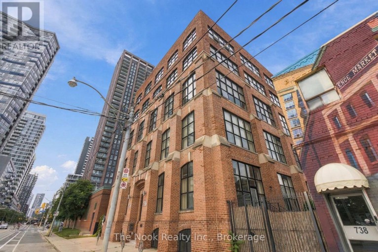 603 - 736 DUNDAS STREET E, Toronto (Regent Park), Ontario, M5A2C5