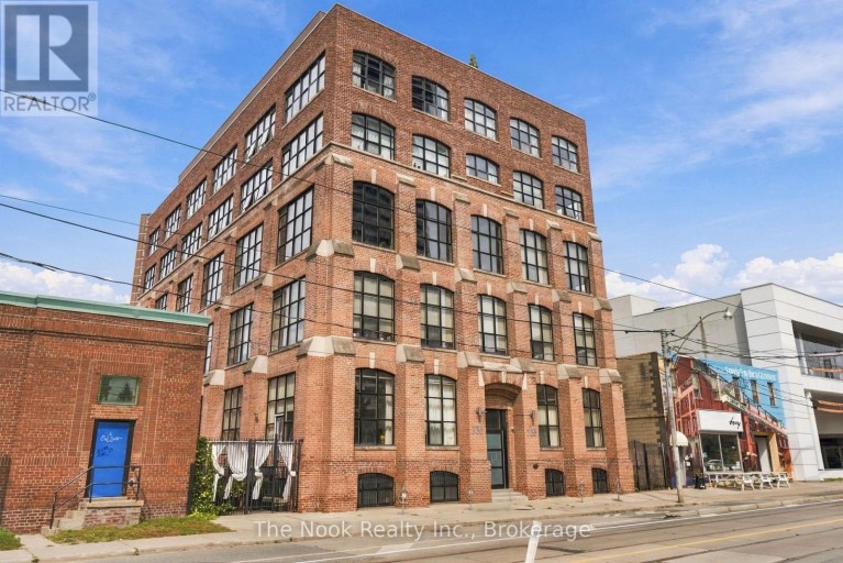 603 - 736 DUNDAS STREET E, Toronto (Regent Park), Ontario, M5A2C5