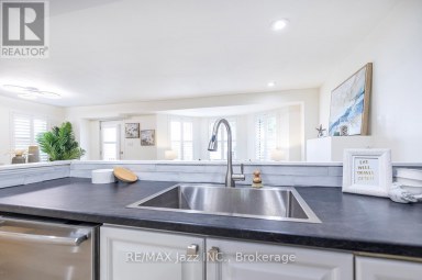 1236 BAYVIEW STREET Pickering (Bay Ridges) Ontario photo 12
